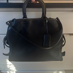 Black Coach Rogue 31